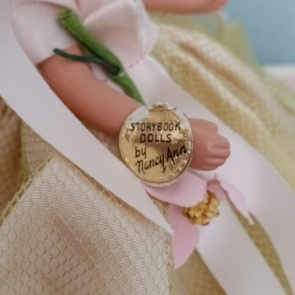Nancy Ann Storybook Doll #90 Seasons Series Spring w/Box, Tag & more - Picture 12 of 17
